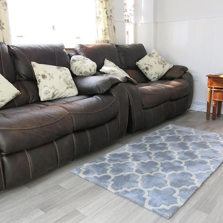 3 Bedroom Home With Welcome Breakfast Near Beaches 램즈게이트 외부 사진